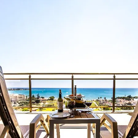 Hotel Alexia & 5*