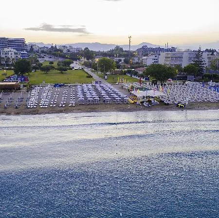 Alexia & Hotel 5*